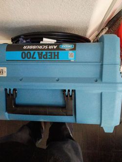DriEaz HEPA 700 air scrubber