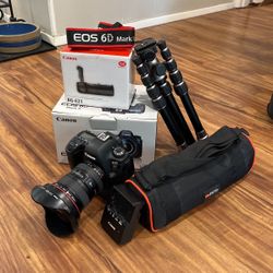 Canon 6D Mkii + 17-40mm f4L Kit