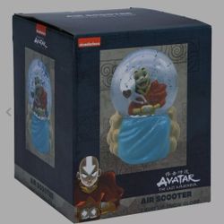 Avatar: The Last Airbender Aang & Momo Air Scooter ( Light Up Snow Globe)