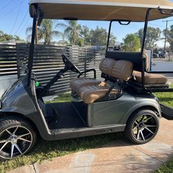 Golf Cart 