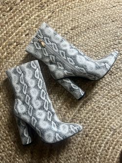 Fashion Nova Boots