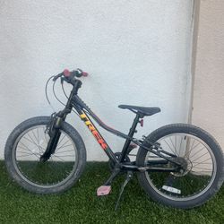 Kids Trek Precaliber 20 