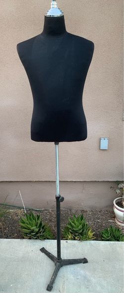 Half torso mannequin body form with adjustable stand