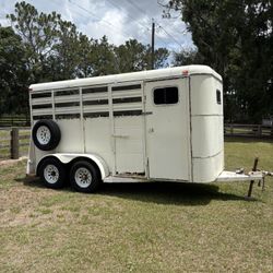 Horse Trailer