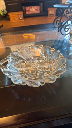 Clear Glass Decorative Serving Dish