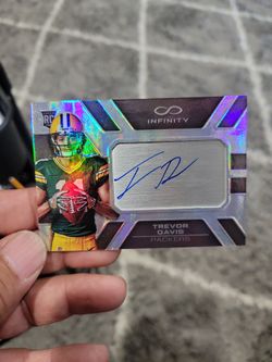 Trevor Davis infinity rookie auto number 082/288 football card