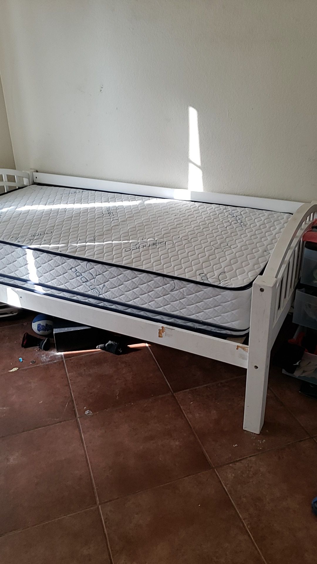 Twin bed frame
