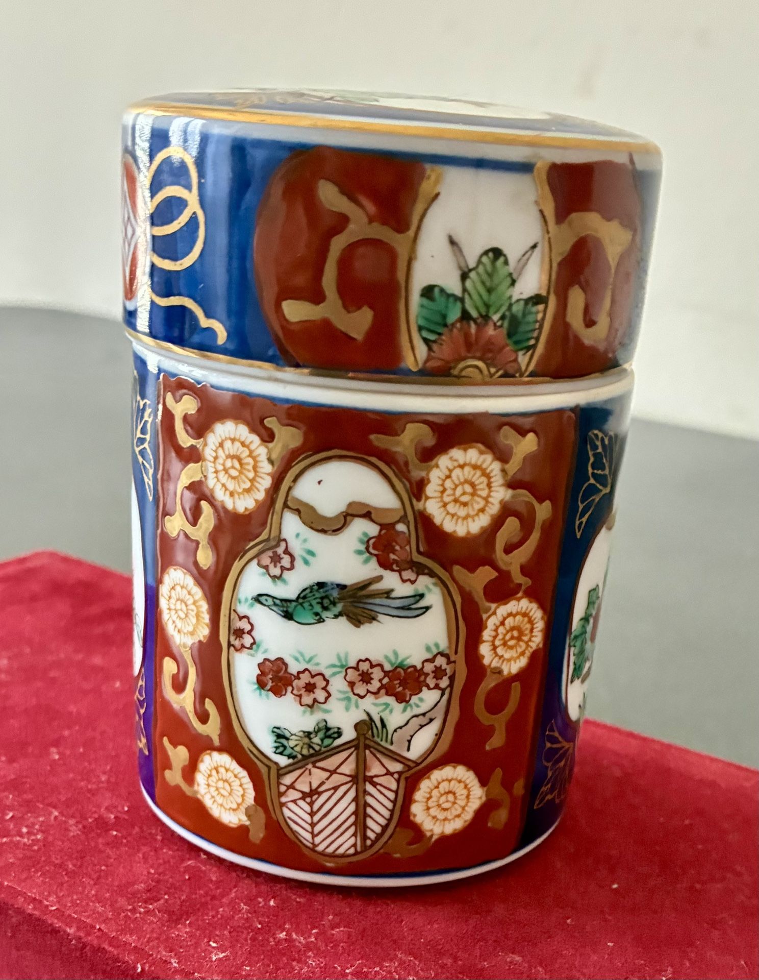 Japanese Hand painted Gold Imari Containers