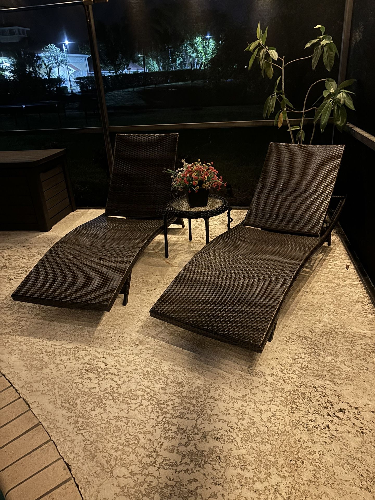 Patio Lounge Chairs