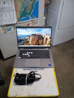 Dell Latitude 13.3" 5320 11th Gen i5 16gb 512gb SSD