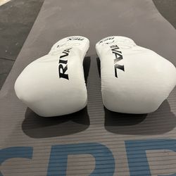 Rival RFX-Guerrero Sparring Gloves HDE-F
