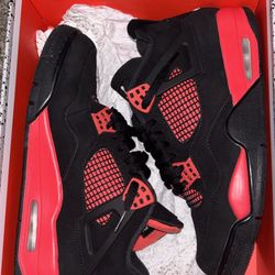 Jordan 4 Retro - ‘Red Thunder’ Size 10 Worn Lightly, Replacement Box