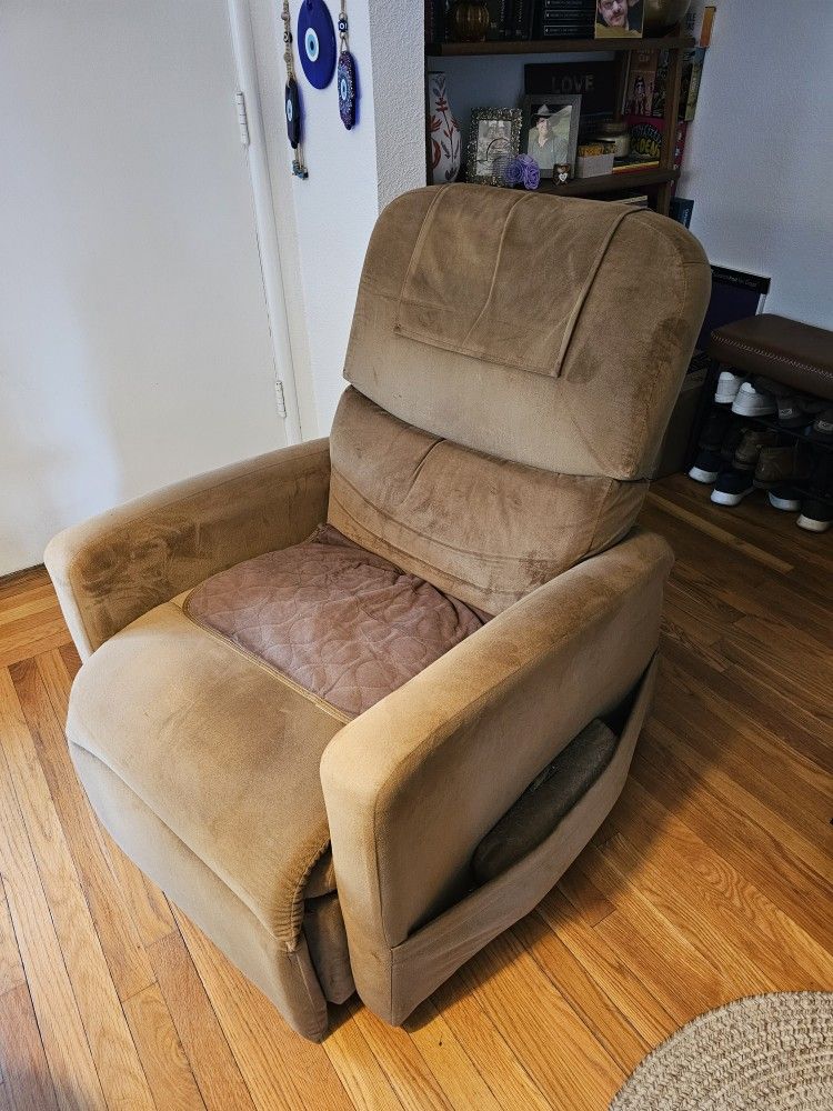 Relax The Back Zero Gravity Lift Chair - Premium Comfort & Mobility 