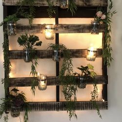Custom Plant Pallet