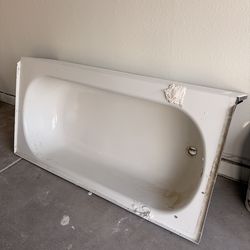 Free bathtub