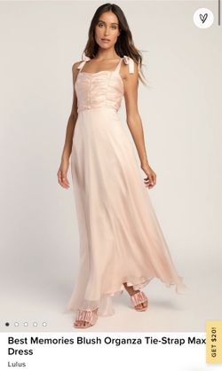 BNWT: Lulus Maxi Dress