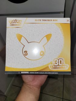 Pokémon TCG 30th Celebration Elite Trainer Box
