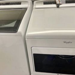 Large Capacity Whirlpool Washer And Dryer 2021 Model 