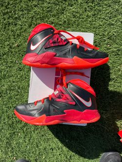 Sz 10 Nike LeBron $40 FIRM NO TRADES