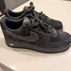 Nike Air Force One all black suede