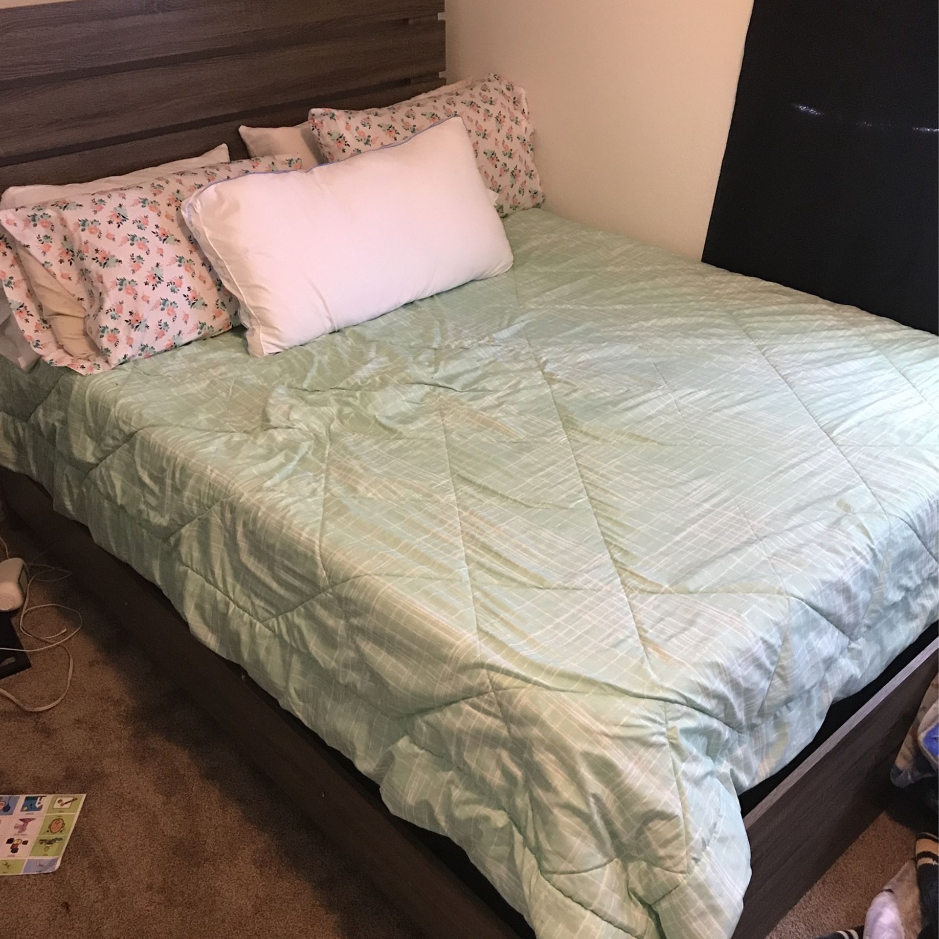 Queen Size Mattress + Box