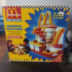 1993 McDonald's Happy Meal Magic Hamburger Snack Maker NIB No. 10335