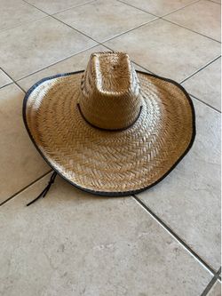 Wide brim sun hat