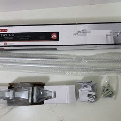 Delta Portwood 24” Towel Bar