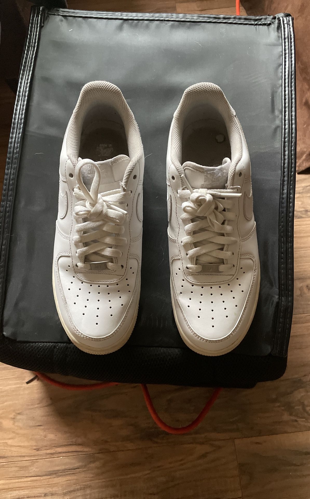 Air Force 1 (White)