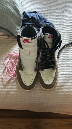 Travis Scott Jordan 1 Mocha Hightop