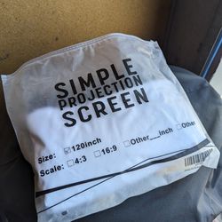 Hanging Projection Screen