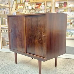 READ AD New Credenza Art Planter Plants Pot Vase Dresser Table Sofa Teak Bookcase Mirror Desk Lamp Pottery Wood Ceramics Couch Loveseat Chair