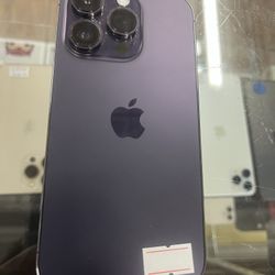 Unlocked iPhone 14 Pro 256GB. For Any Company.   With A-60 Day Warranty. 