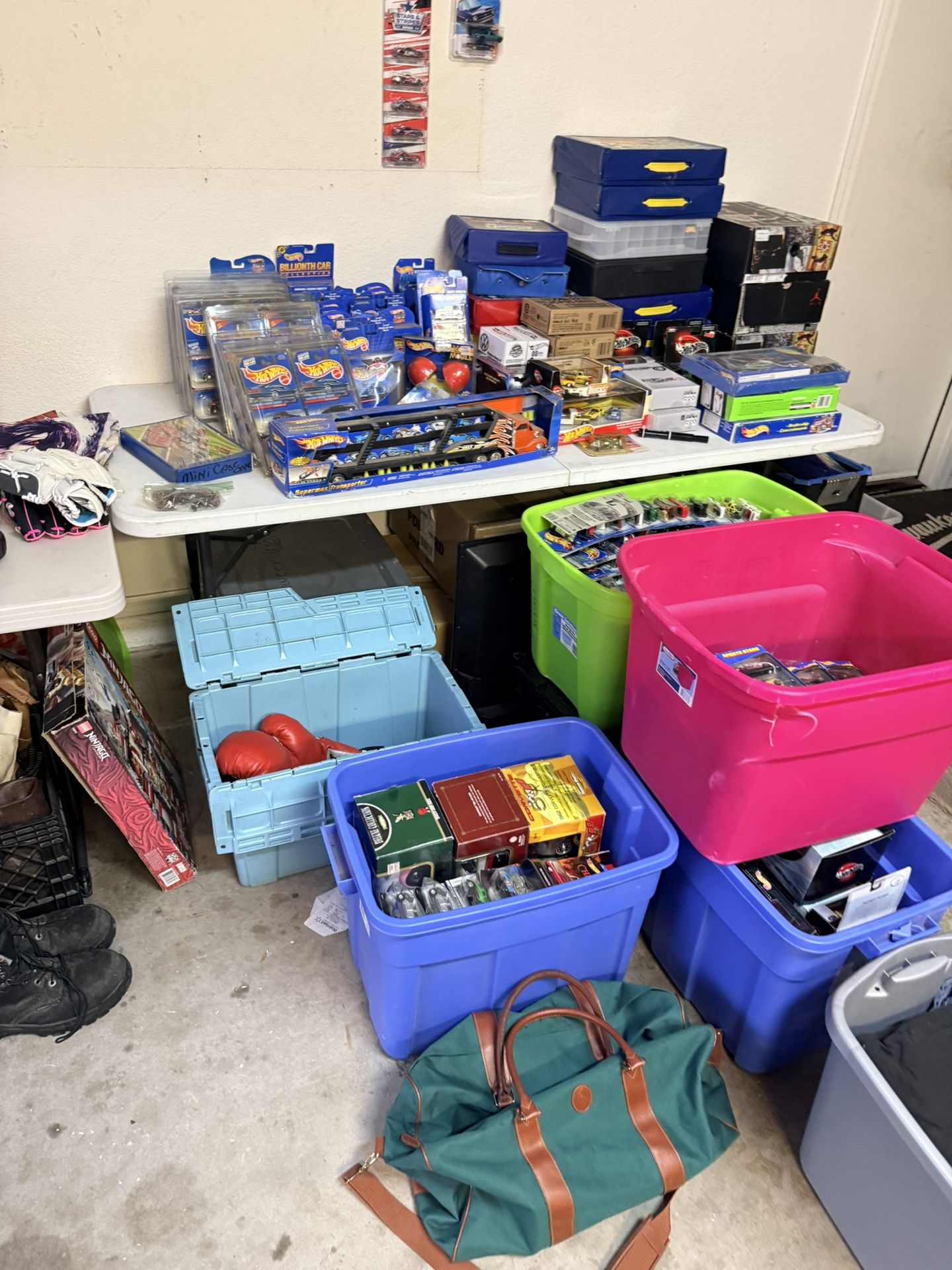 Lots Of Hot Wheels And Other Cars.