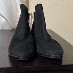 Aldo Boots Size 6 Woman