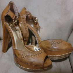 Tan Leather Strappy Heel By Guess- Size 7½