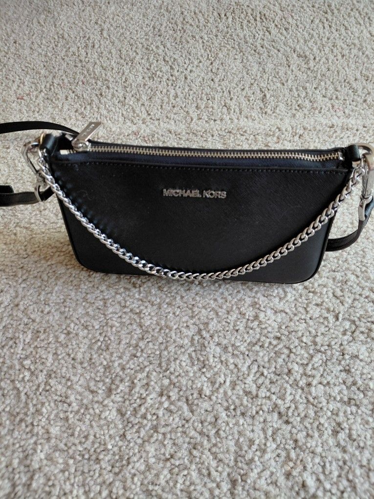 Two Michael Kors Small Crossbody Purs's