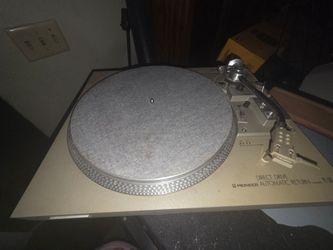 Vintage Pioneer PL-518 Turntable