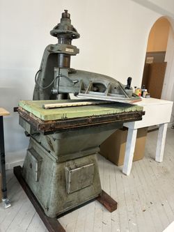 Herman Schwabe Model D 25-Ton Swing-Arm Hydraulic Clicker Press — Excellent Condition — Brooklyn-Made