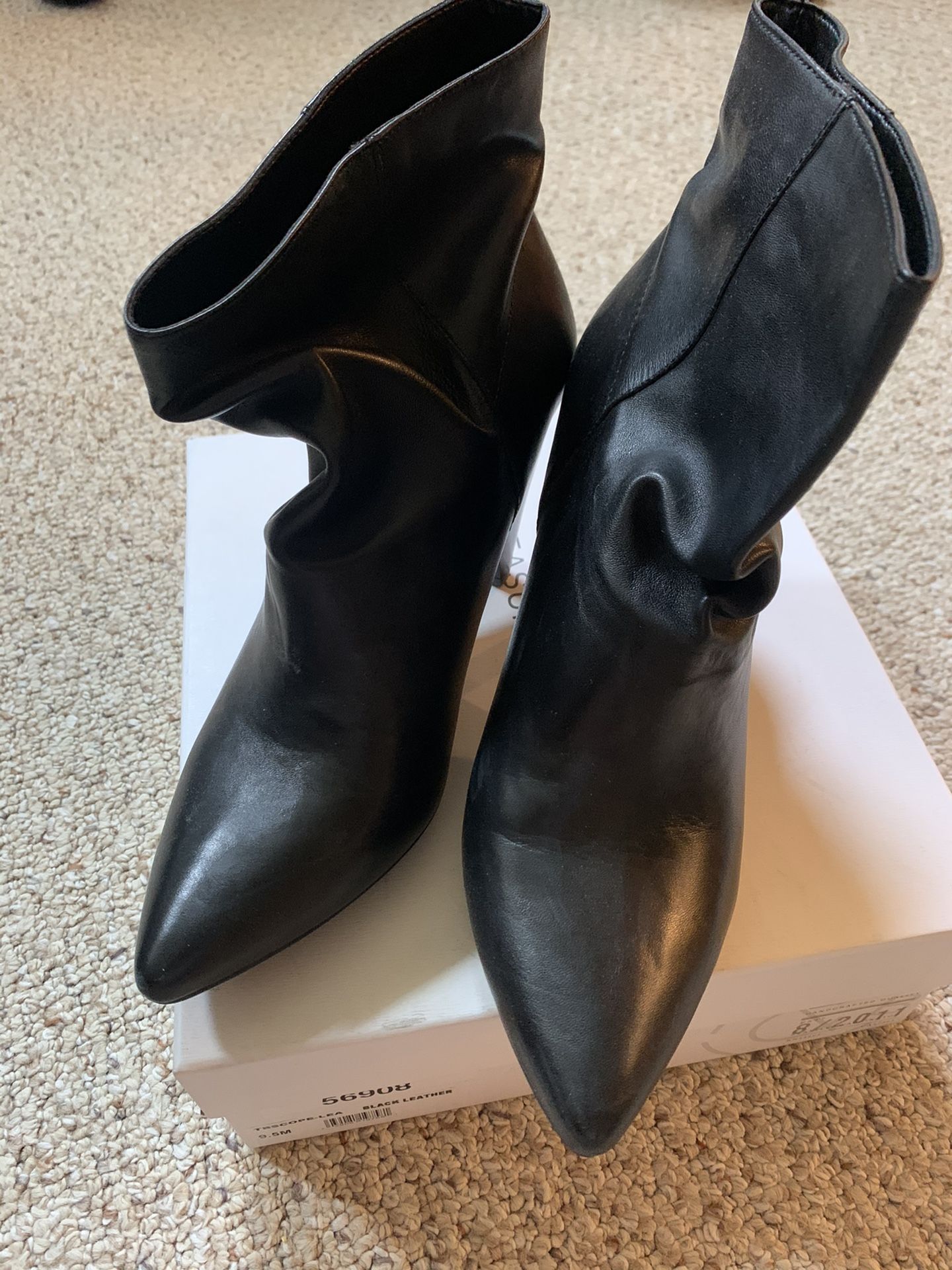 Ladies Black TREASURE & BOND Booties Size 9.5