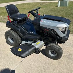 Lawn Mower RIDER Murray Mt100 $1500