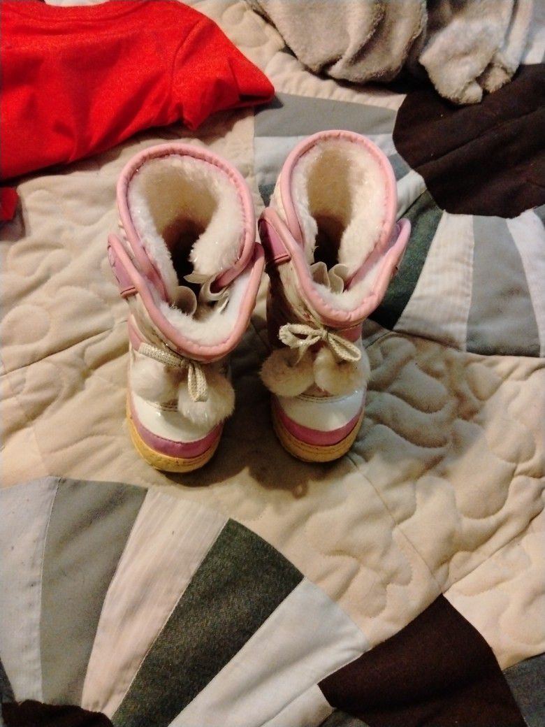 Little Girls Snow Boots Size 7