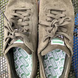 Pumas Size 9 (Olive Green) 