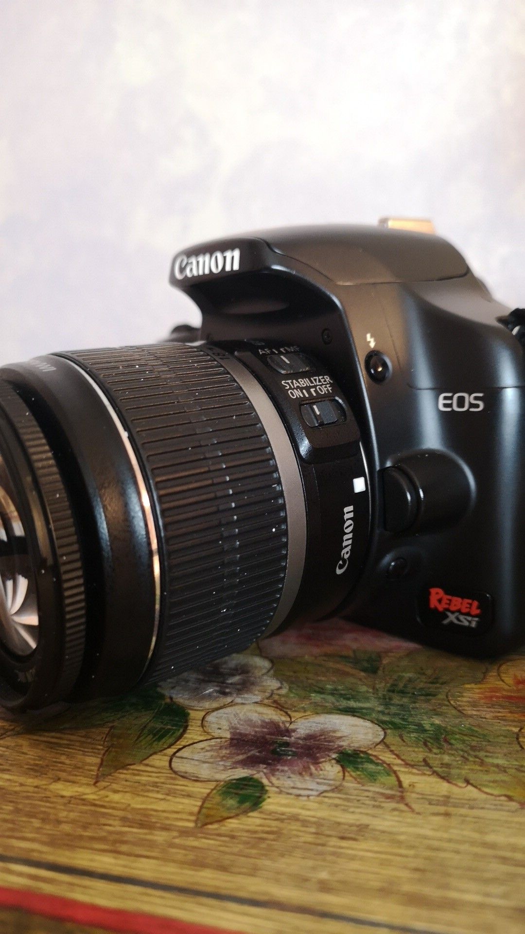 Canon Rebel xsi EOS DSLR Camera