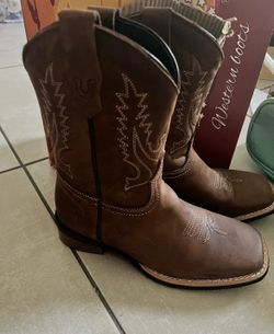 Boys Leather Boots size 2
