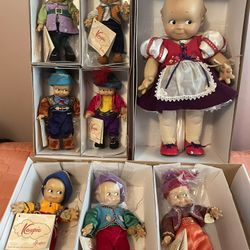 Kewpie Vintage Antique Snow White And The 7 Dwarfs Dolls $250