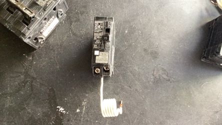Siemens breaker type GFCI 15A/120V