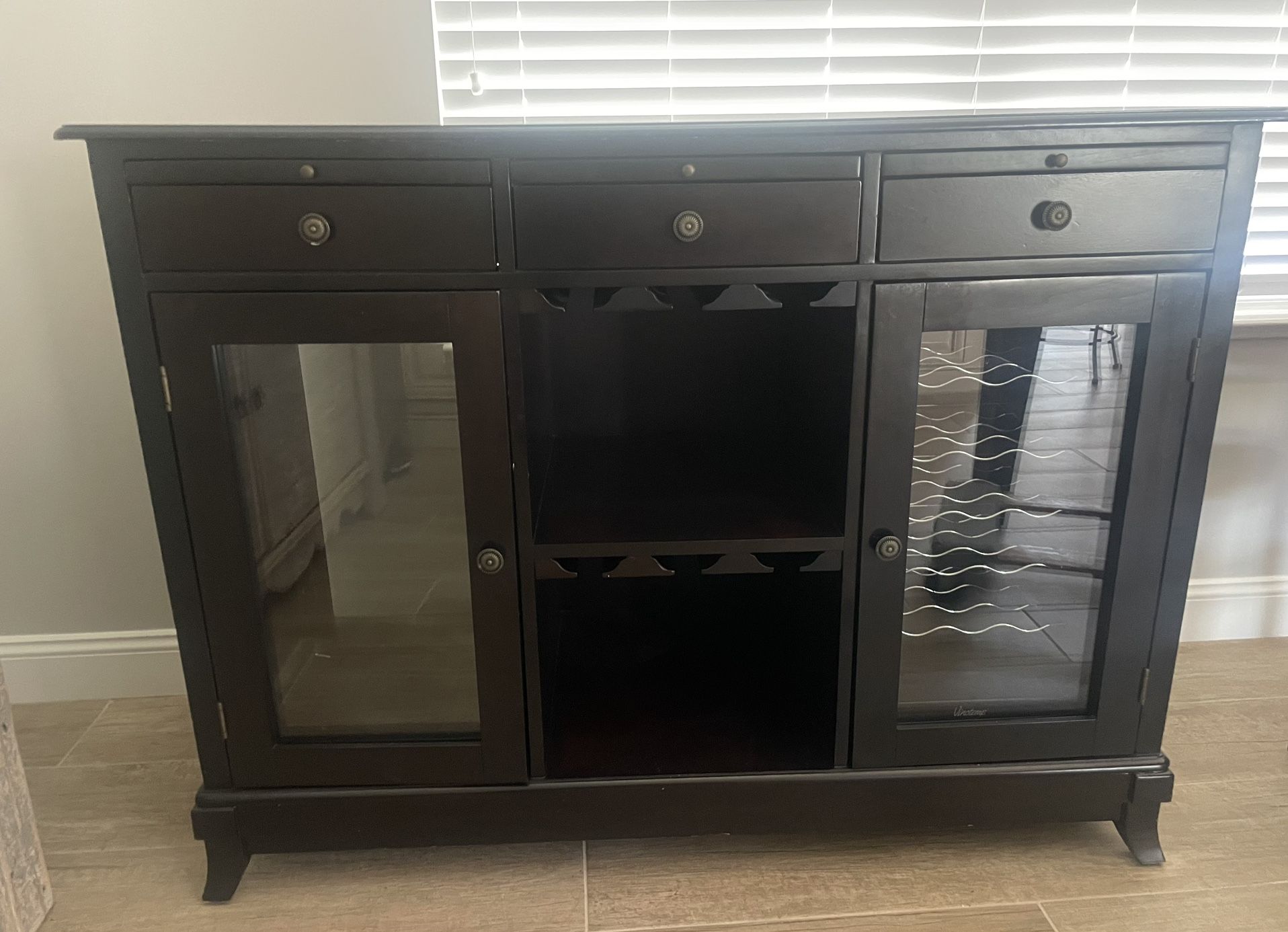 Wine Cabinet