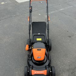 Lawn Mower Electric Yard Force 60V/RX Like New!!