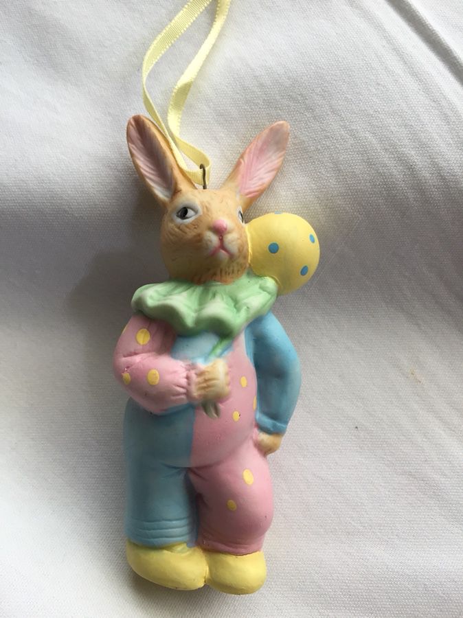 Easter rabbit with yellow balloon ornament